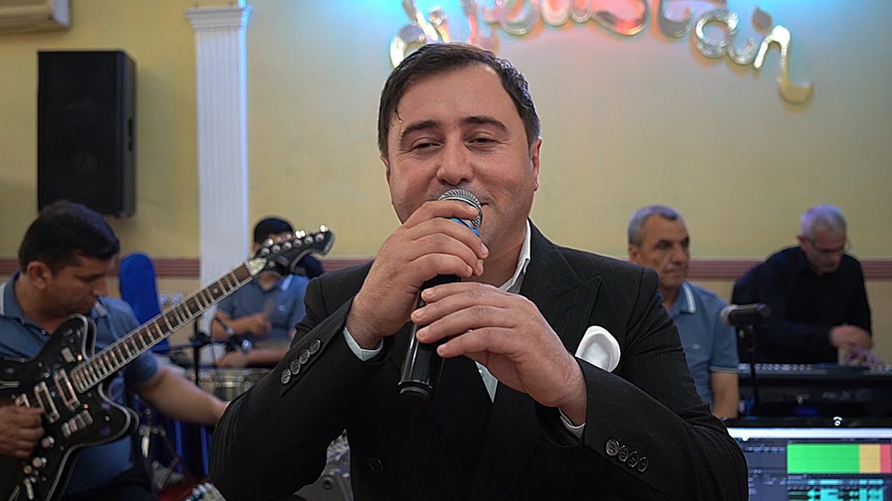 AĞSU TOYUNDA BİR MAHNILAR BİR İFALAR OXUDU Kİ BAX GÖRƏSƏN FƏDAİ İSMAYILLI CANLI İFALAR