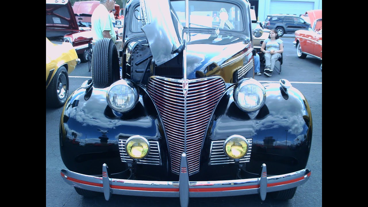 1939 Chevy Master Deluxe Woody Stationwagon Blk VGEustis111012