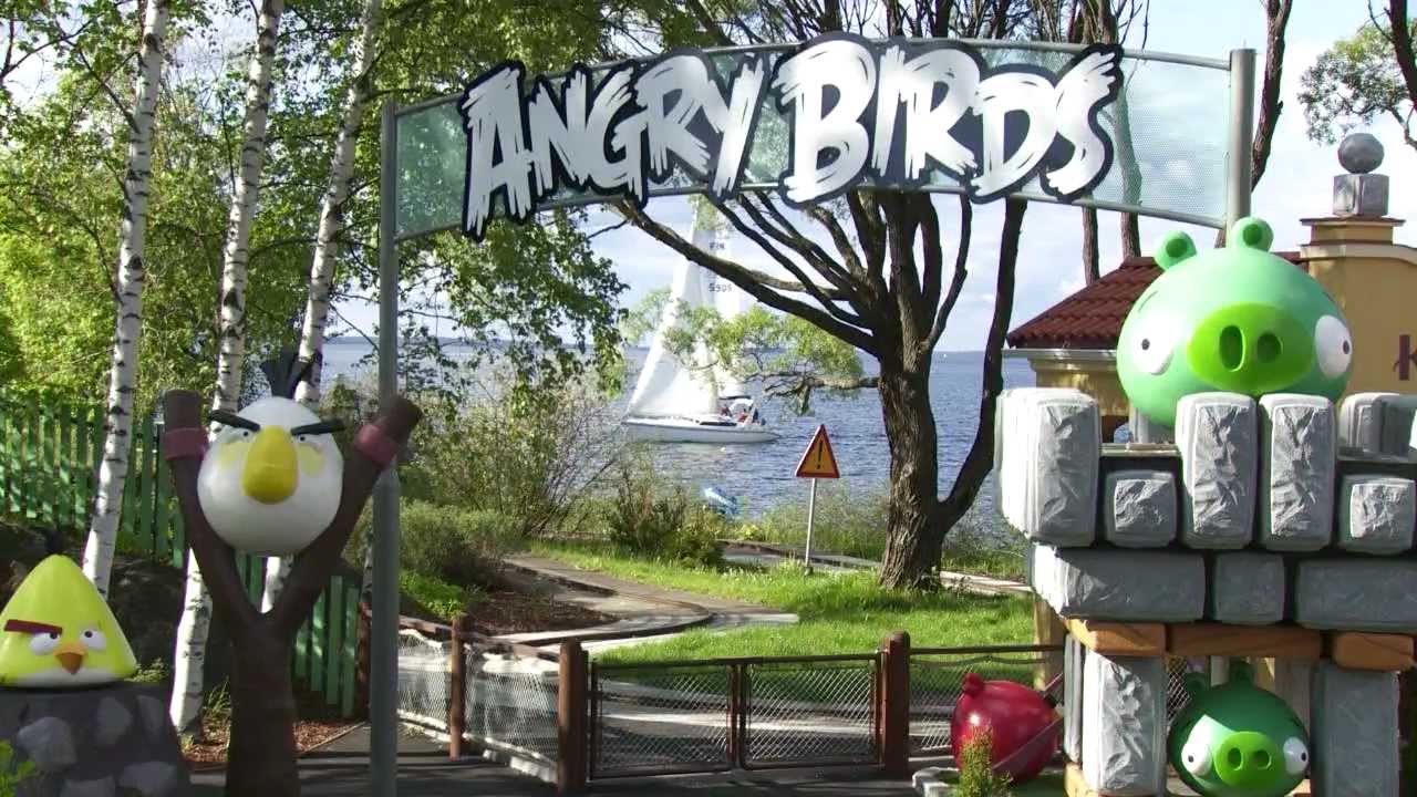 Building Särkänniemi Angry Birds Land - English version