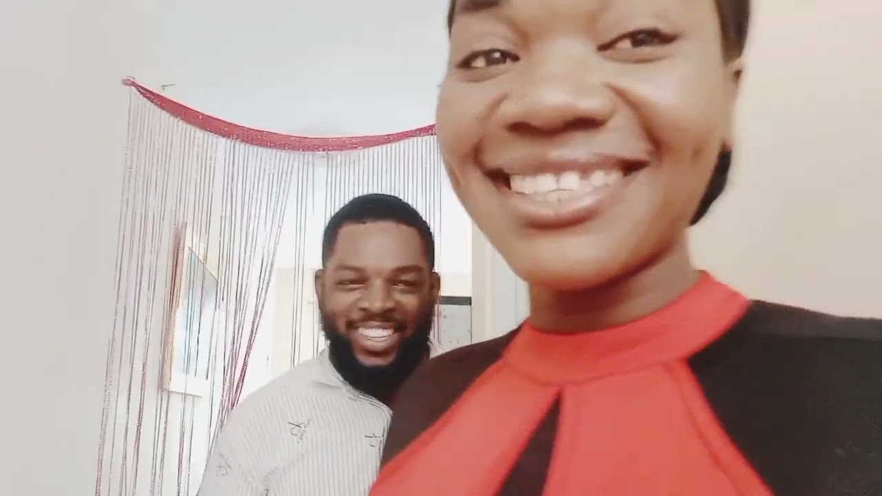 Mezanmi men plezi tounaj kote Fr  Enèldo kenbe Vanessa a  se pati plezi nn 😂🤣🤣🤣🤣🤣