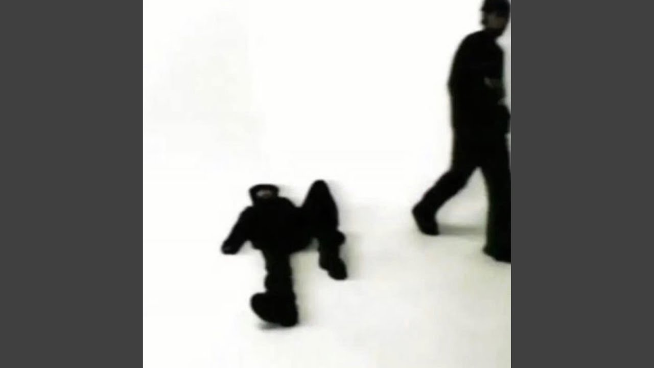 floorflex (feat. whyisitlikethat)