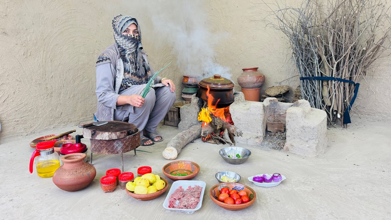 Dabha style handi aloo keema recipe how to cook qeema aloo Aloo keema banane ka treeka village life 
