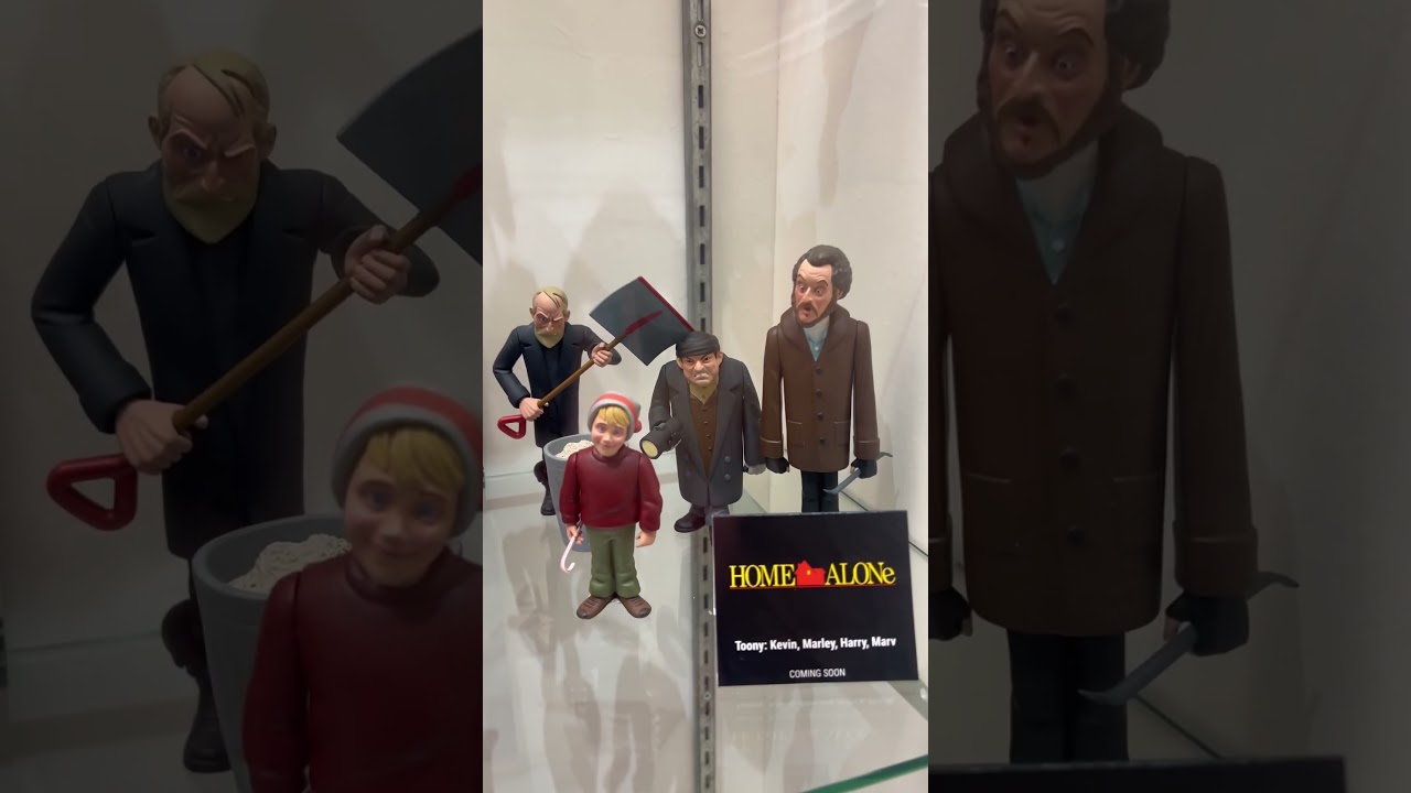 Home Alone NECA San Diego Comic Con! #shorts #homealone #neca #sdcc #sandiegocomiccon