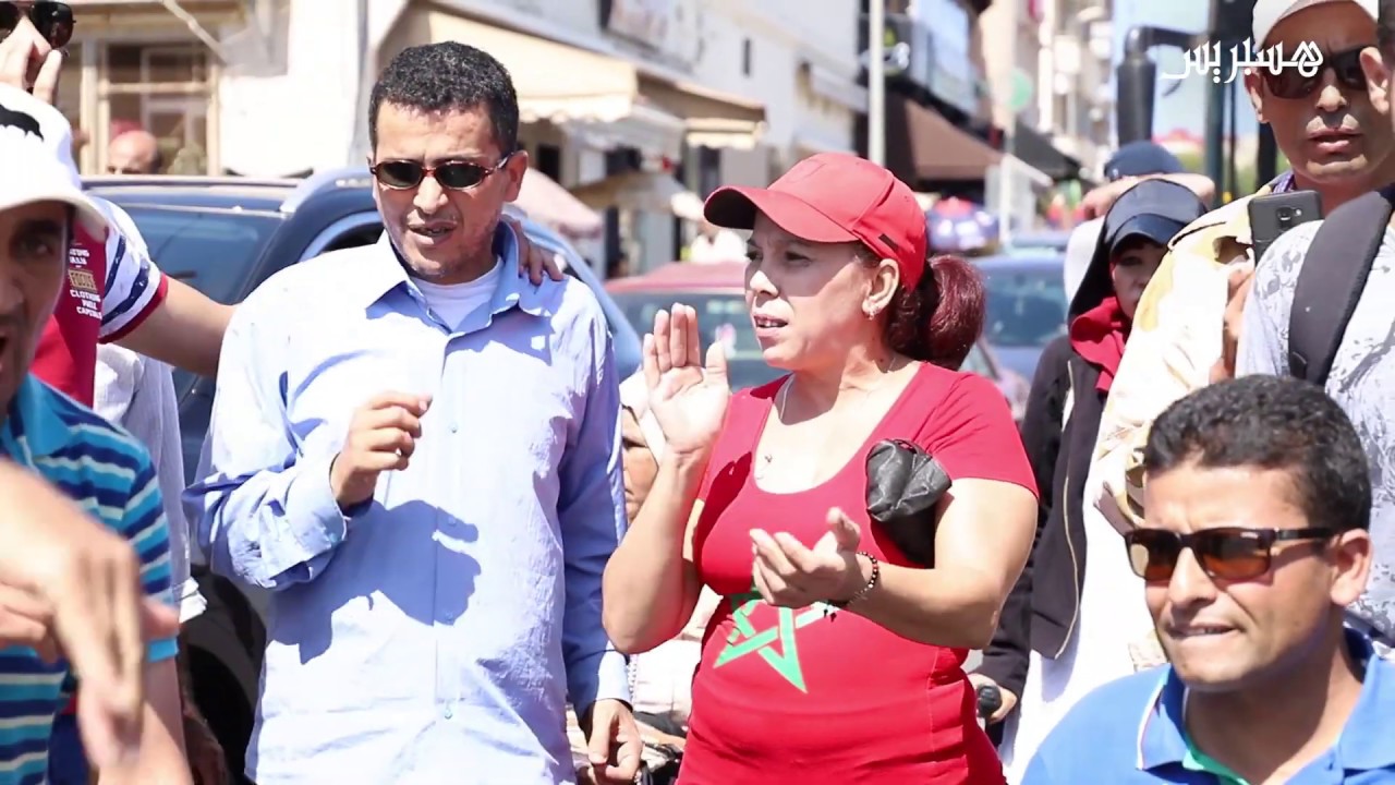 إجبارية الأداء بحافلات الرباط ينزل ذوي الاحتياجات الخاصة للاحتجاج بشوارع الرباط