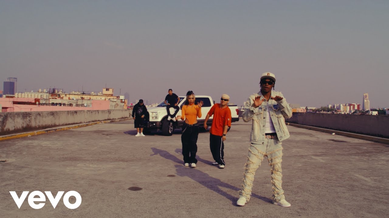 Ghetto Living, EL TRILL - Saliyo