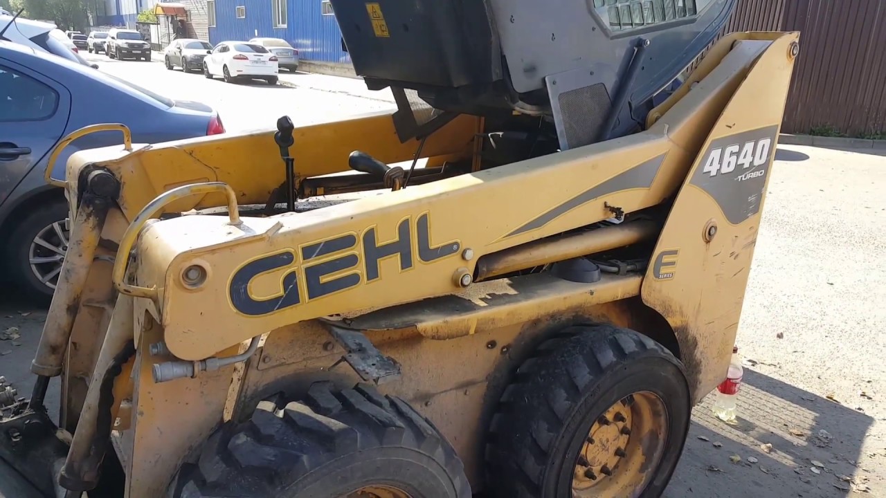Мини погрузчик GEHL 4640 TURBO обзор.