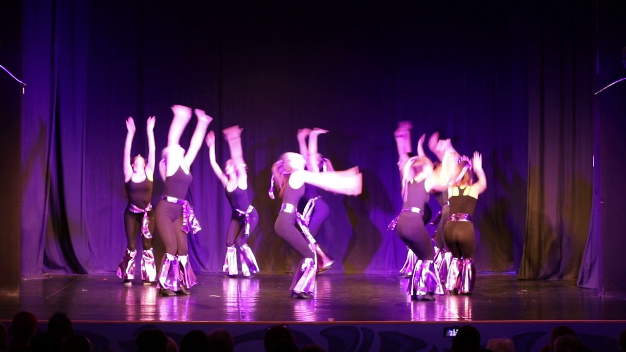 Eurythmics - Sweet Dreams (Are Made Of This) - Dance performance by DCC