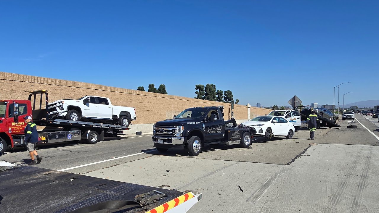 LDT #363    CRASH RESPONSE WITH 5 TOW TRUCKS  101924    #LIGHTDUTYTOW