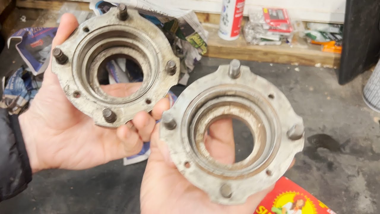 Marblehead MG - Episode 24: Rear Hubs! (1979 MG Midget 1500)