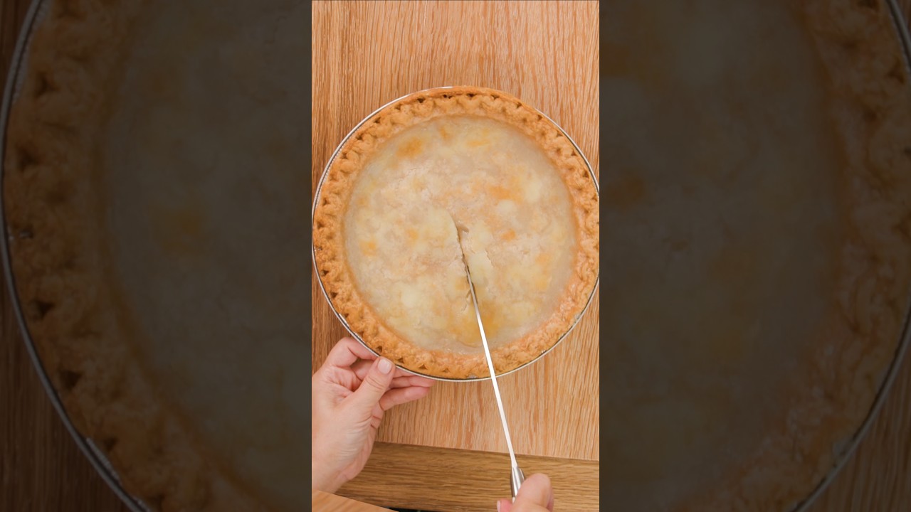 Water Pie?? I Tried It 😳💦 #react #funny #youtubeshorts #recipe #baking #cooking #tips