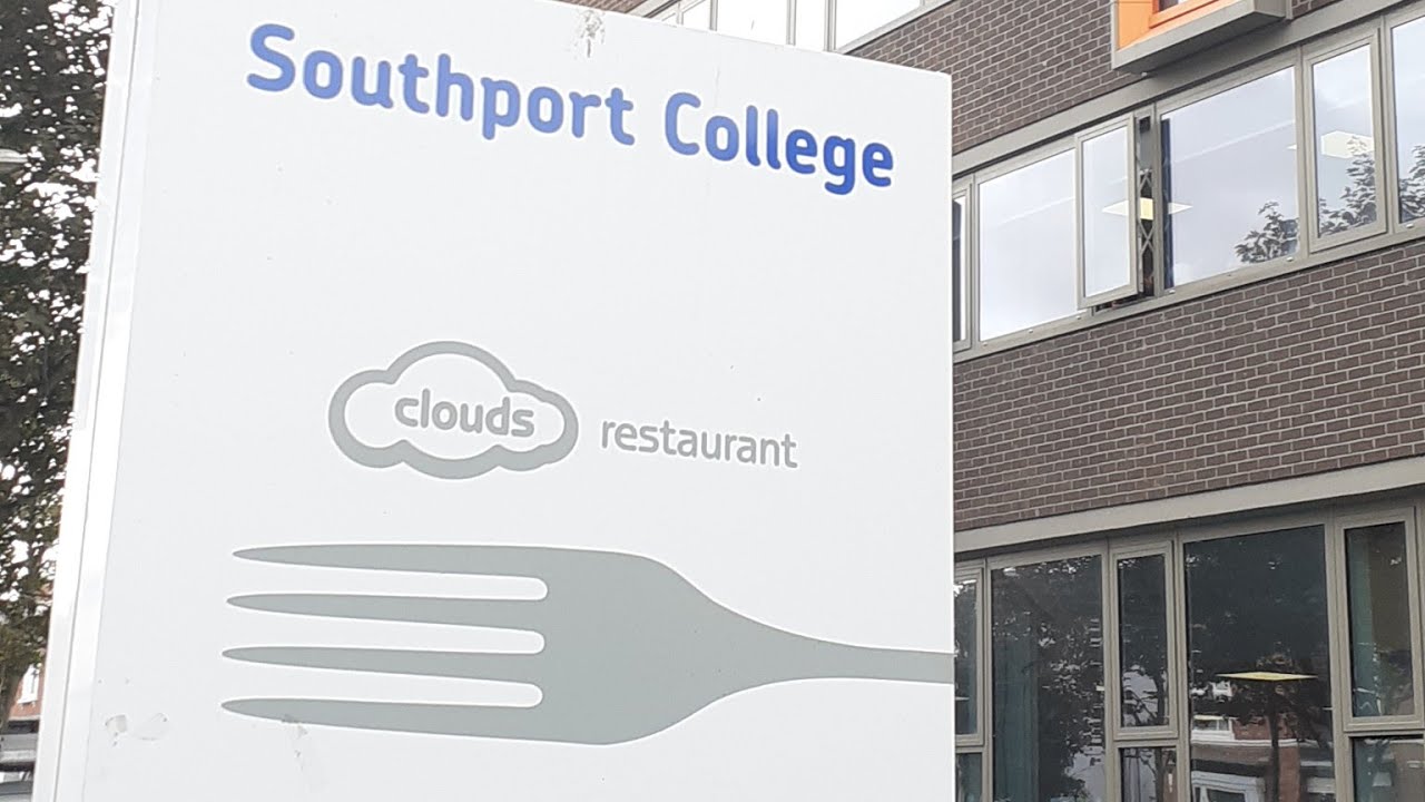HUNGRY FOR SOUTHPORT: Clouds Restaurant 