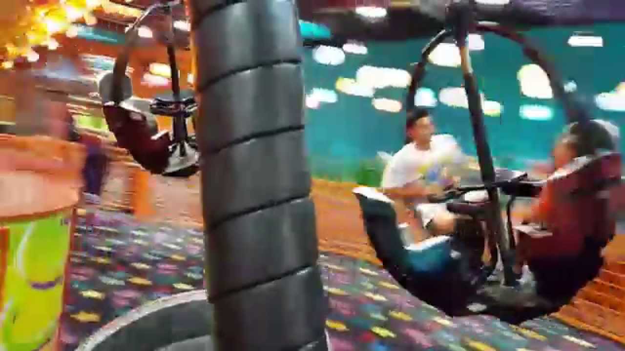 John's Incredible Pizza - Bakersfield CA - Twister Ride