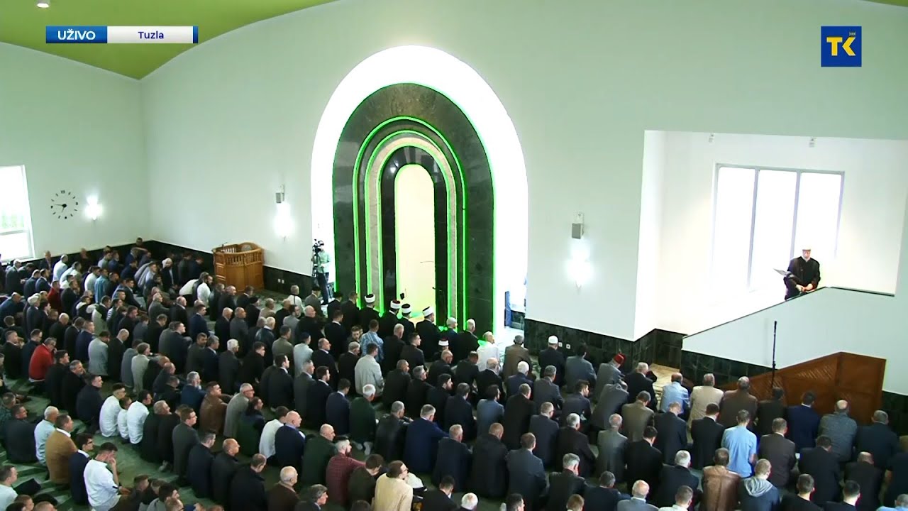 Bajram-namaz u Džamiji Kralja Abdullaha u Tuzli - Snimak centralne svečanosti