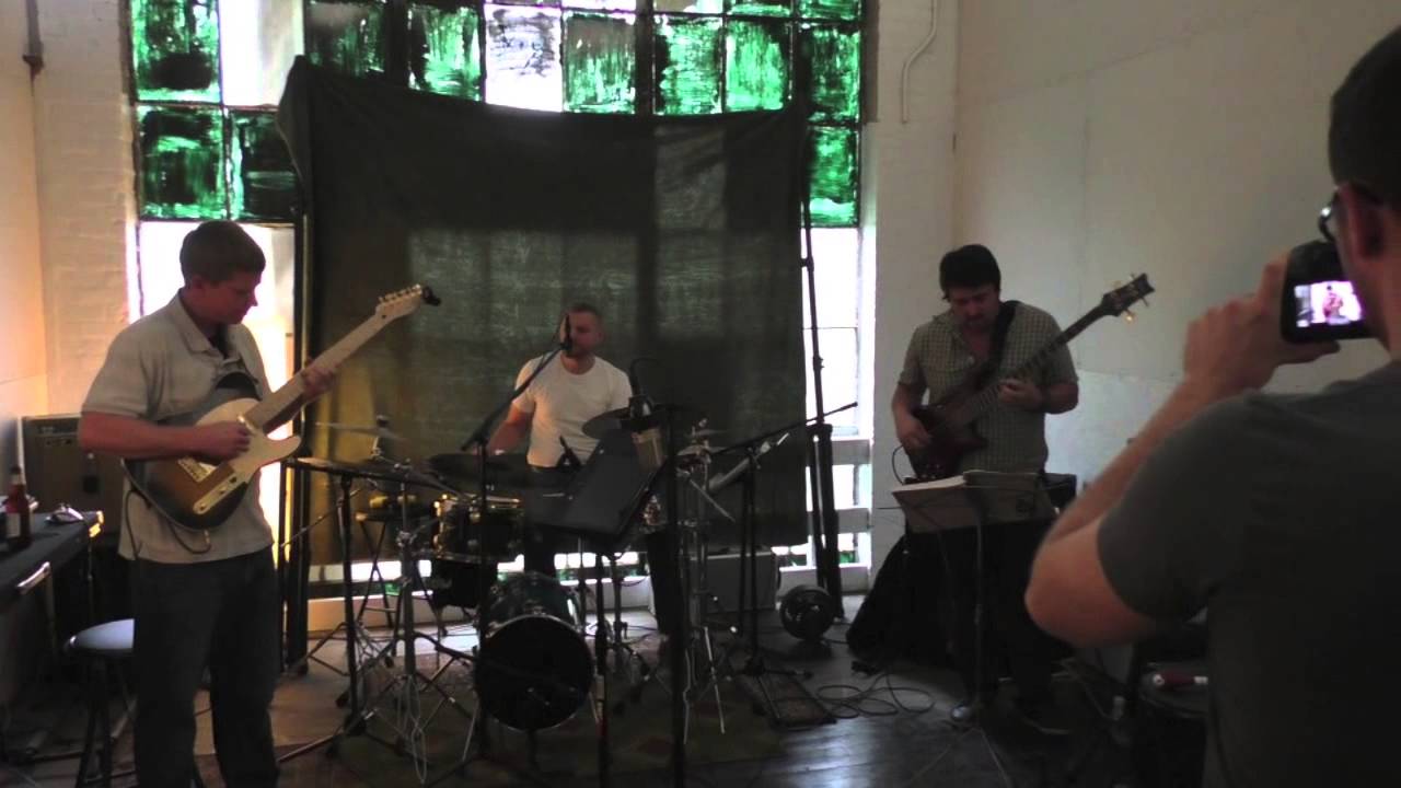 Sunday Sessions Episode 1