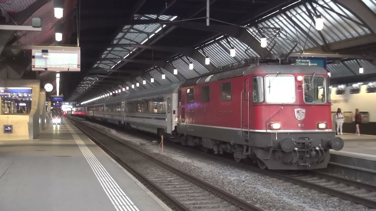 2021 - CH - Departure of Nightjet NJ 465 (to Graz) and Euronight EN 40465 (Zagreb), in Zürich HB