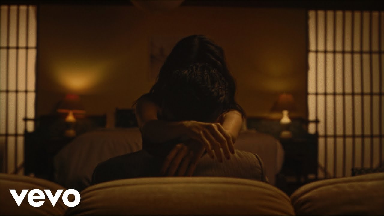 Alvaro Diaz - SELEDA (Official Video)