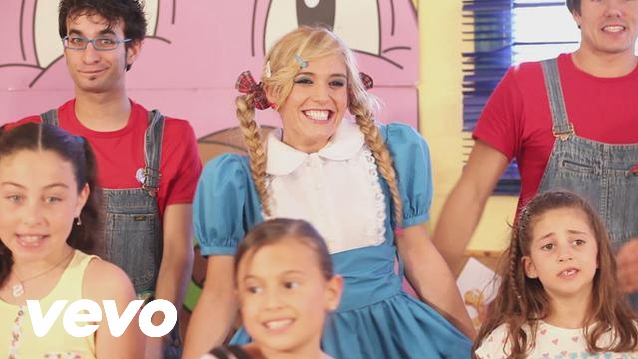 CantaJuego - Tengo Una Muñeca Vestida De Azul (Version Mexico)