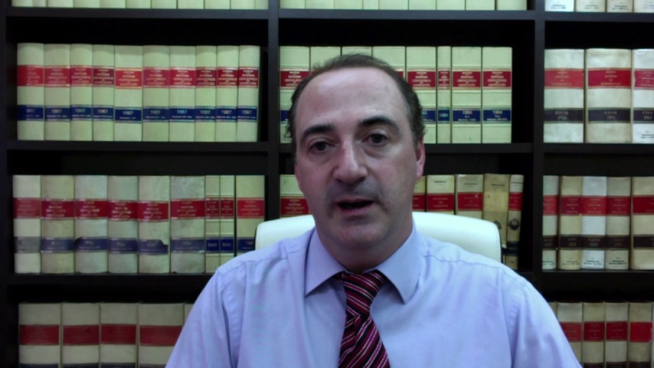 CÓMO OBTENER O RENOVAR LA RESIDENCIA LEGAL TENIENDO ANTECEDENTES PENALES O POLICIALES?