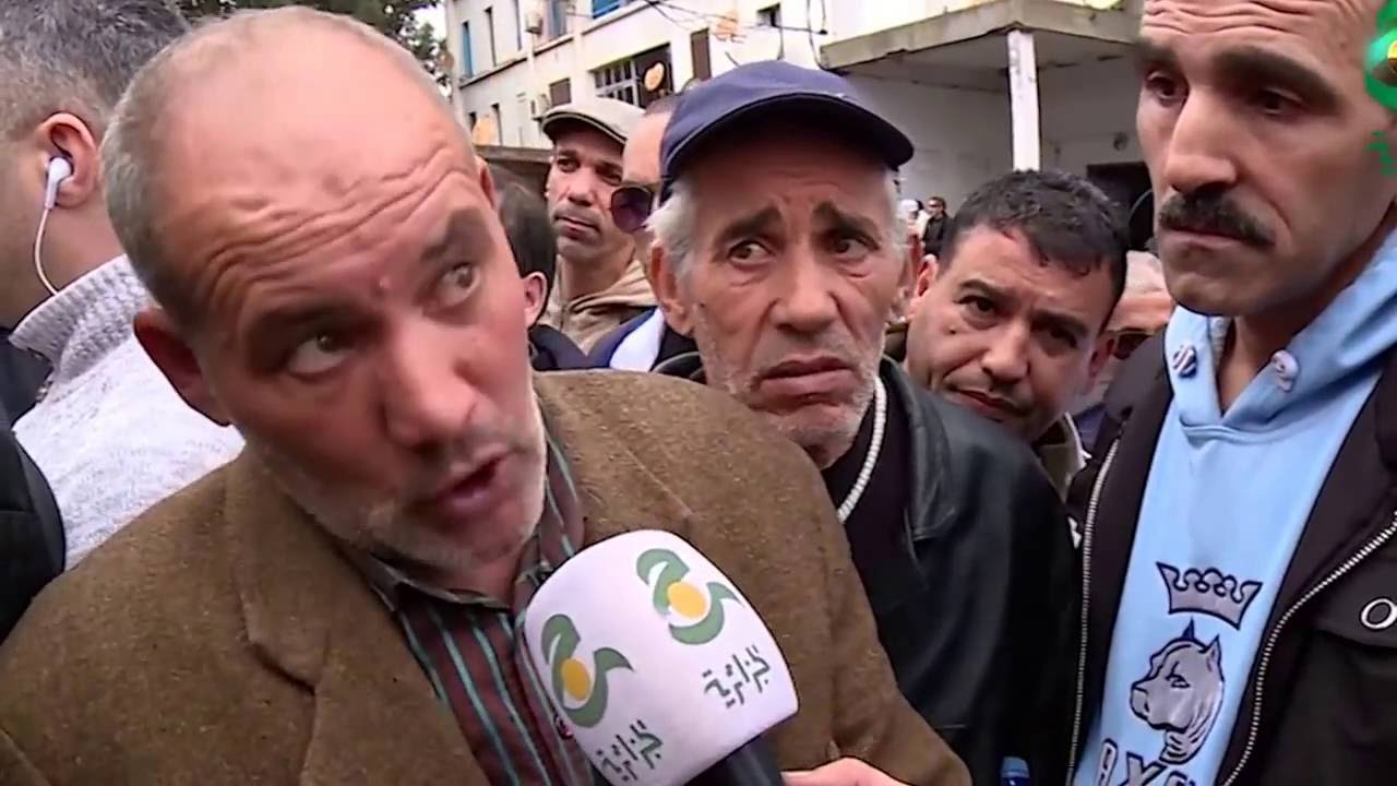 الجزائر تحزن لرحيل أيقونة الفن الشعبي...عمر الزاهي