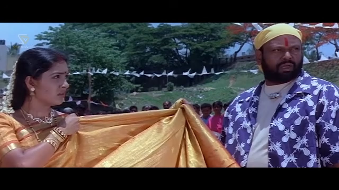 ನಡು ರೋಡ್ ಅಲ್ಲಿ ಹೆಂಡ್ತಿ ಮಾನಭಂಗ ಮಾಡ್ತಾಯಿದ್ರು ರೌಡಿಯಿಂದ ಬಚ್ಚಿಟ್ಟುಕೊಂಡ ಗಂಡ -Vishalakshammana Ganda Scenes