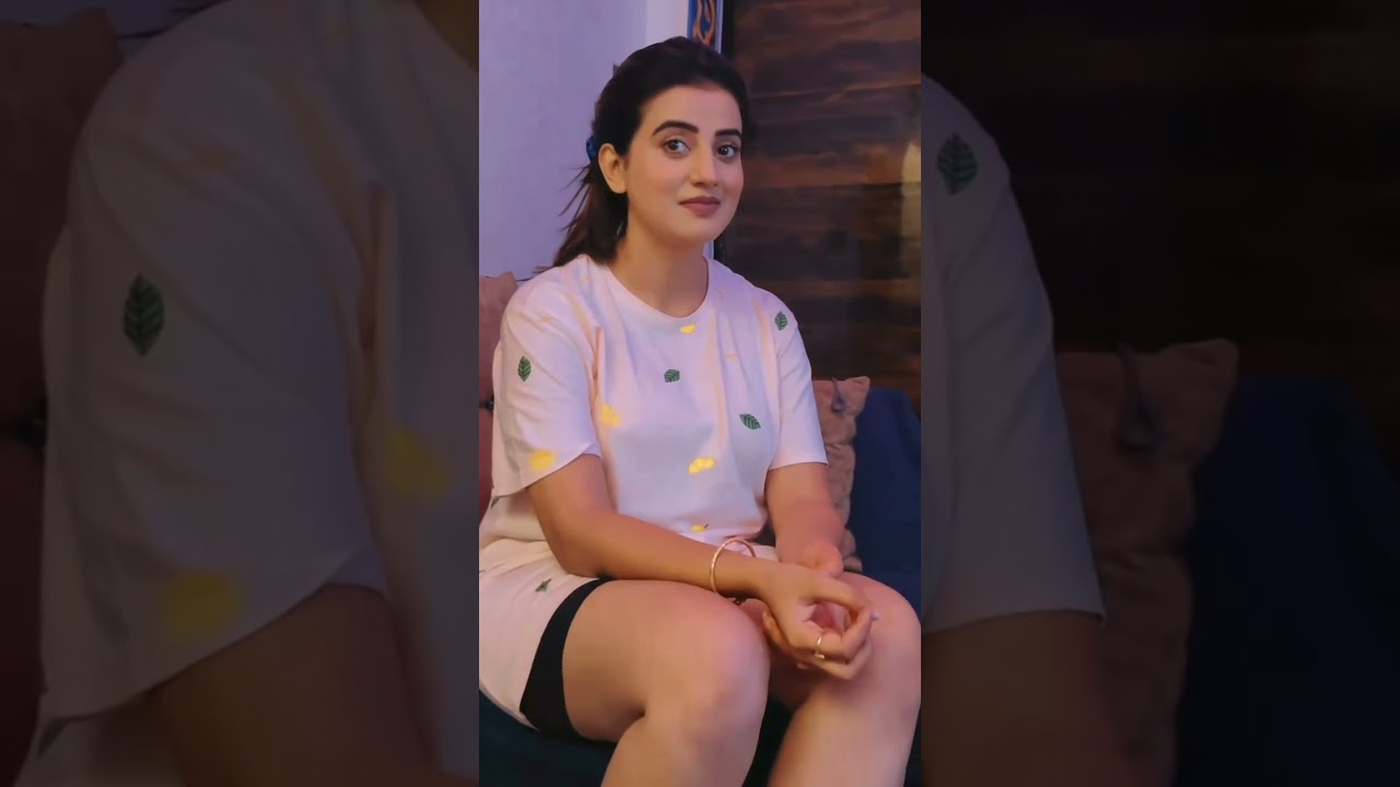 Akshara Singh masti Video देखिये कैसे लगा दिया इंजेक्शन