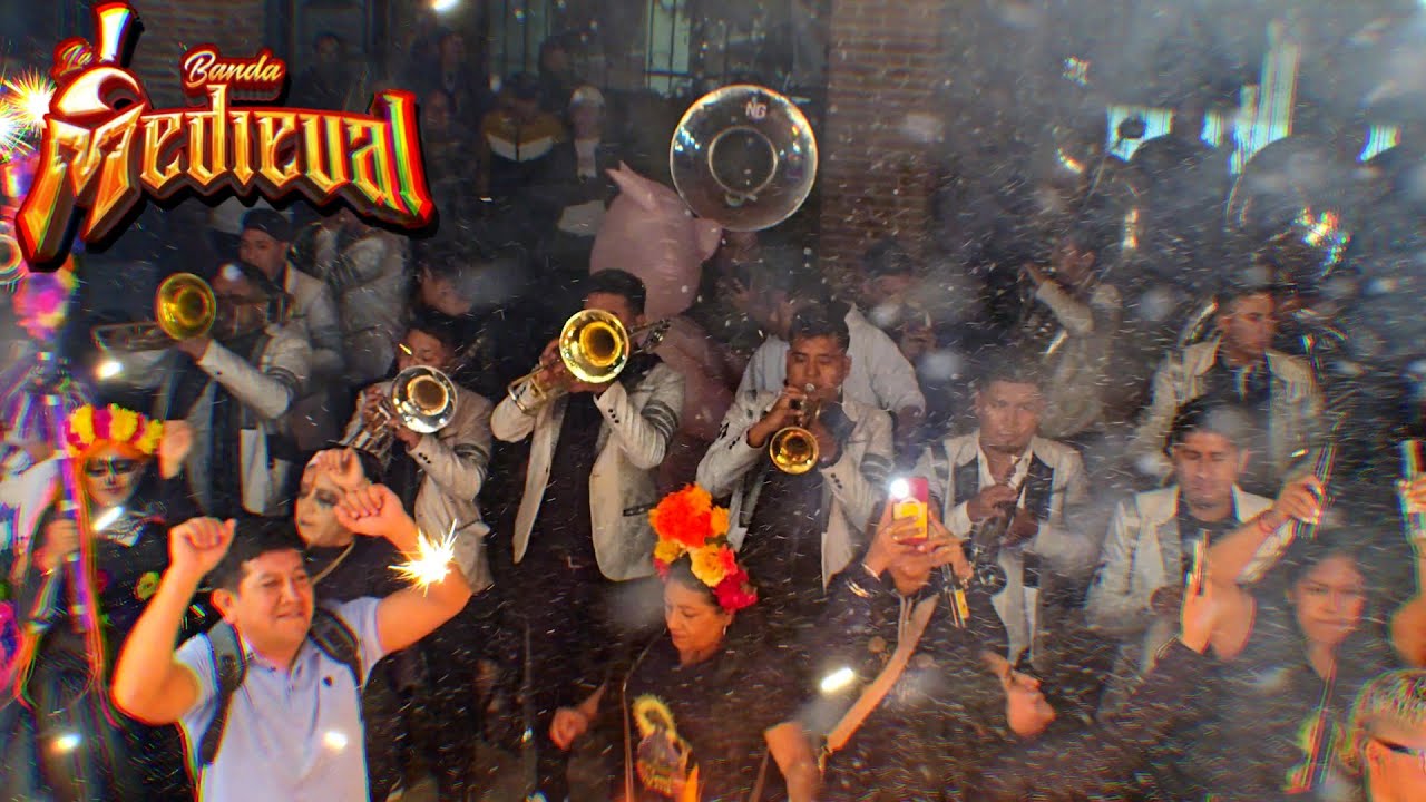 EL SOL NO REGRESA 🔥 BANDA LA MEDIEVAL 🎺MUERTEADA FEMENIL