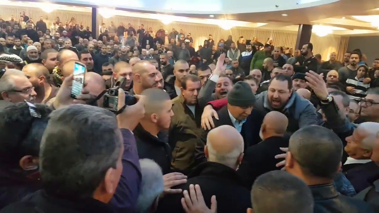 بعد مقتل 6 شبان: عقد راية الصلح بين عائلة حصارمة في البعنة