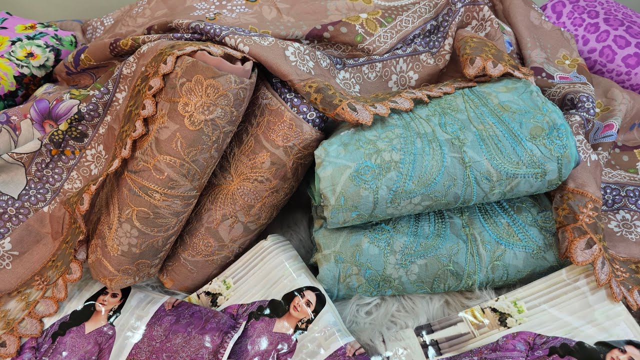 পাকিস্তানি ডিমান্ডিং Charizma ক্যাটালগ থ্রি পিস 🎉 bridal occasion new party dress / inspired design
