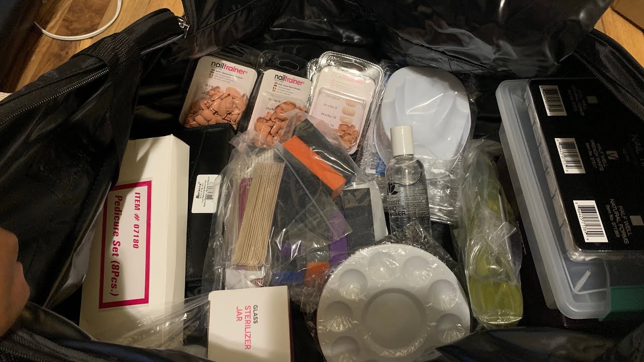 What I Received In My Kit For Manicuring School | Beginner Nail Tech