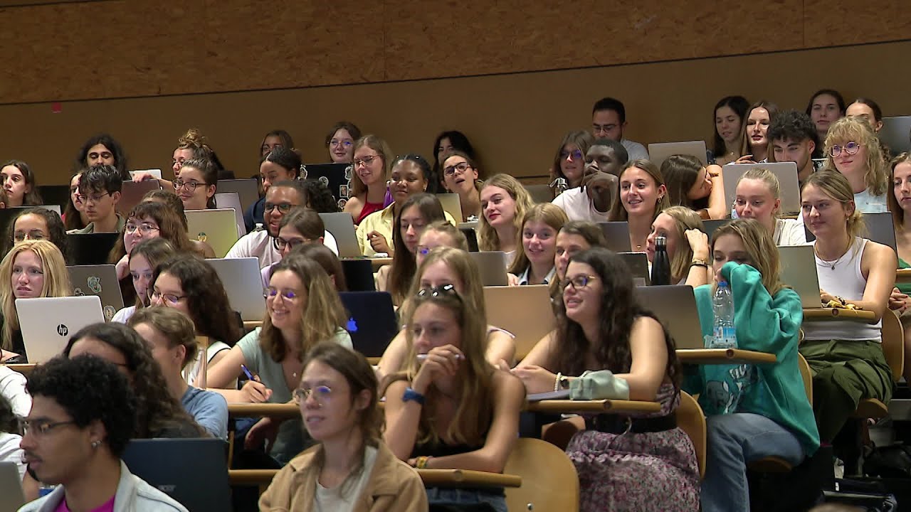 Université : retour en amphi pour les étudiants à Poitiers