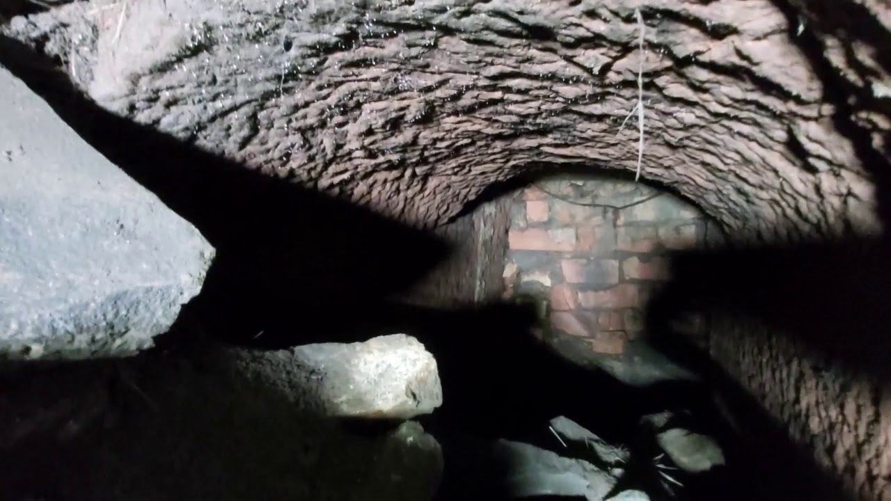 Friends of Williamson's Tunnels - Exploring the new chamber off the Mile-Long Tunnel in Paddington