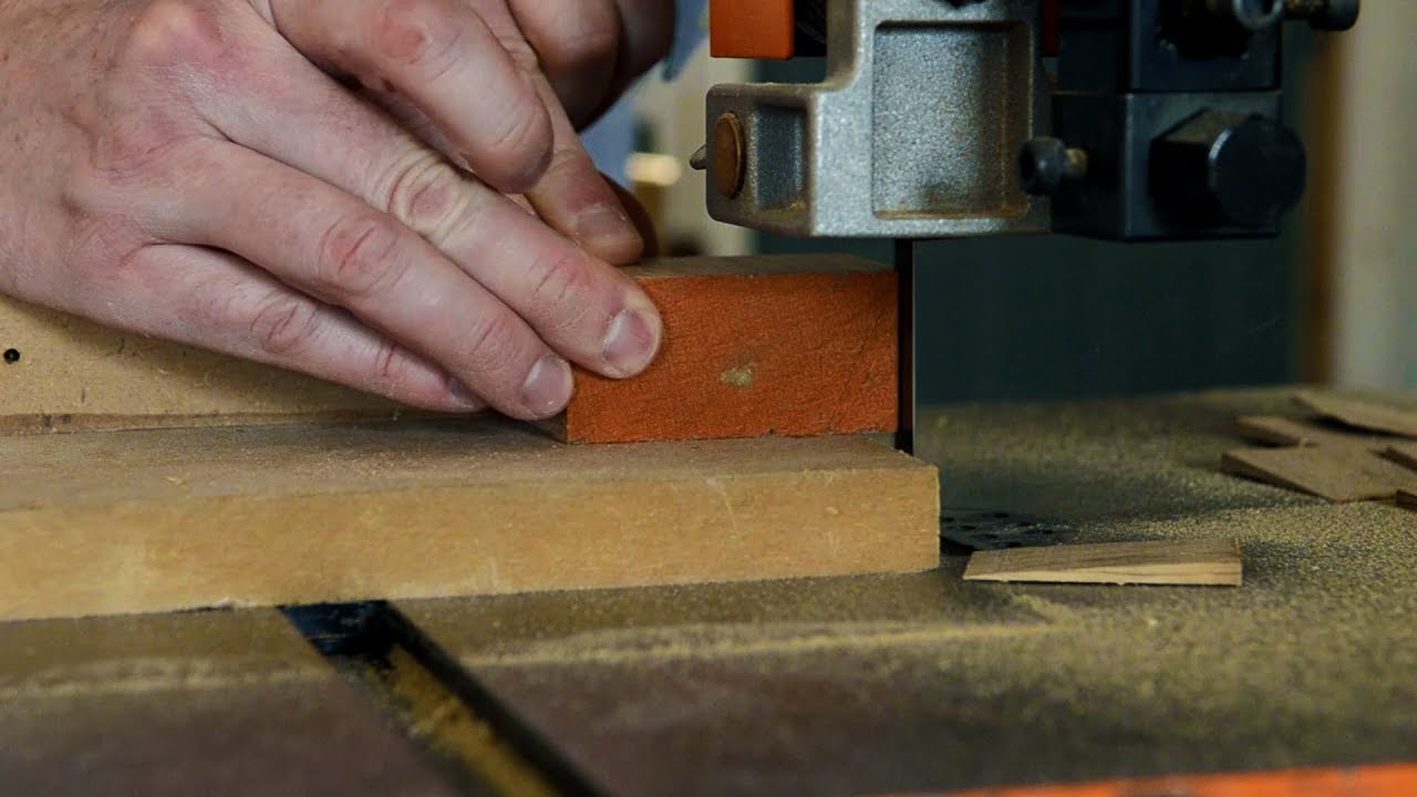 How to make Wedges on the Bandsaw (Quick Tip)