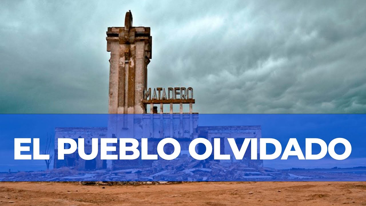 El agua los sorprendió y ya nada se pudo hacer: el pueblo que lleva más de 20 años inundado