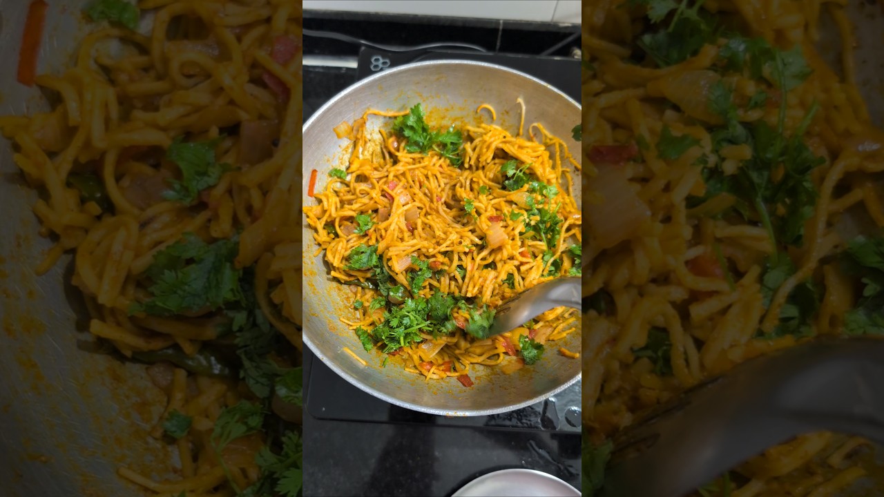 Homemade noodles #noodles #homemade #food #omlette #egg #snacks#foodie#foodlover #lunch#shorts