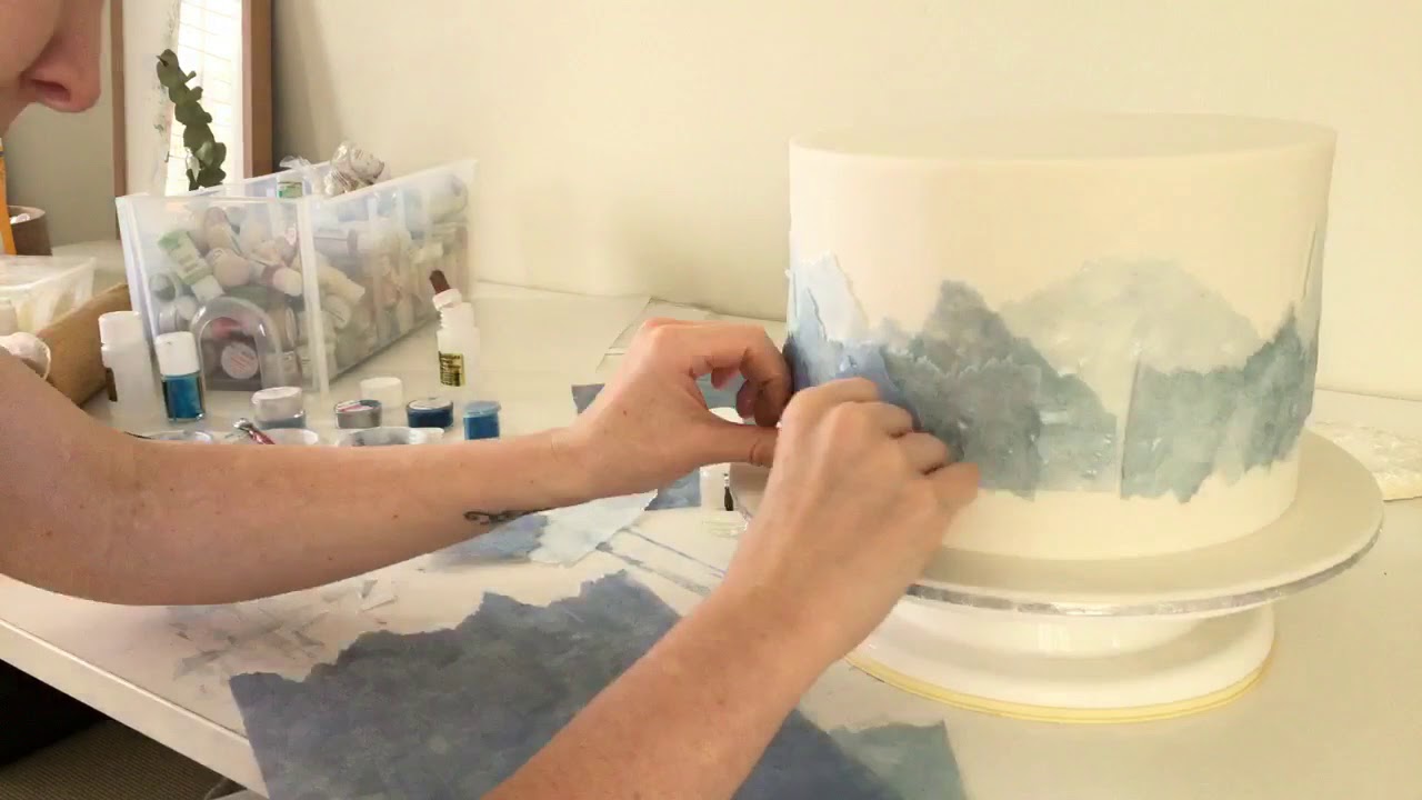 Watch it happen: wafer paper waves