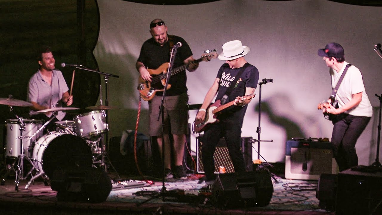 spiders - the overdubs // live at the longshot