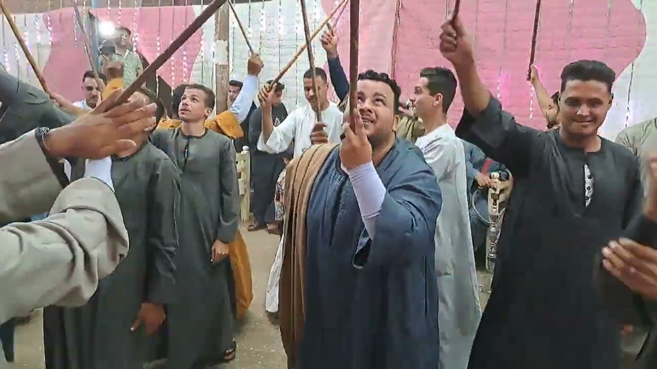 الجزء الثالث من حفلة نجع طلحه الزواتنه البحرية مركز جرجا مع الريس صدام ابو عيسى
