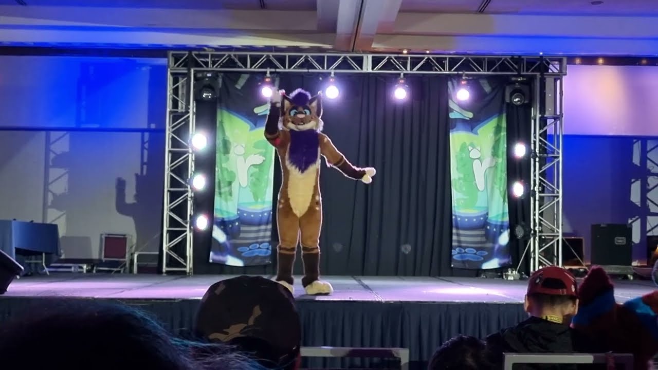 Dance competition intro - Strobes | Confuror 2023