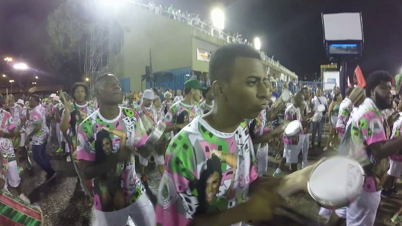 Mangueira 2019: desenho de tamborim