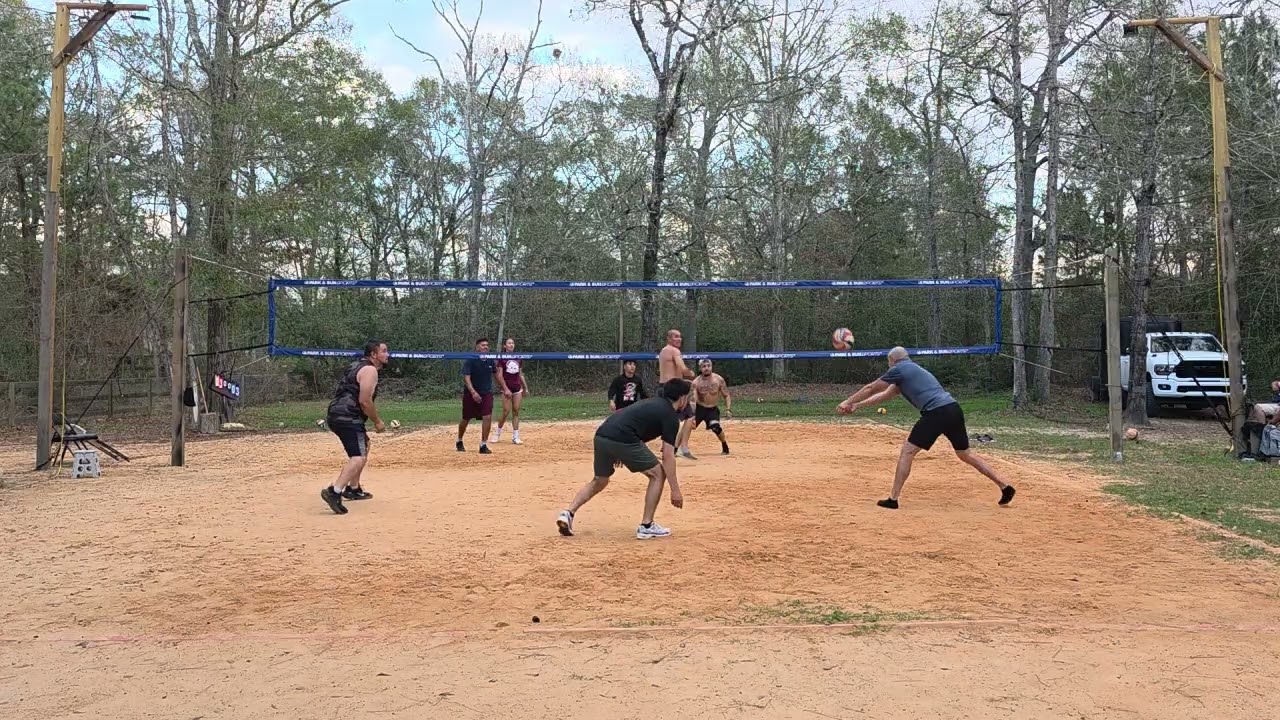 Cancha Garcia. Cuadra Garcia vs Cuadra Pelones,  Best 2 out of 3 - 2nd game 3rd set!!