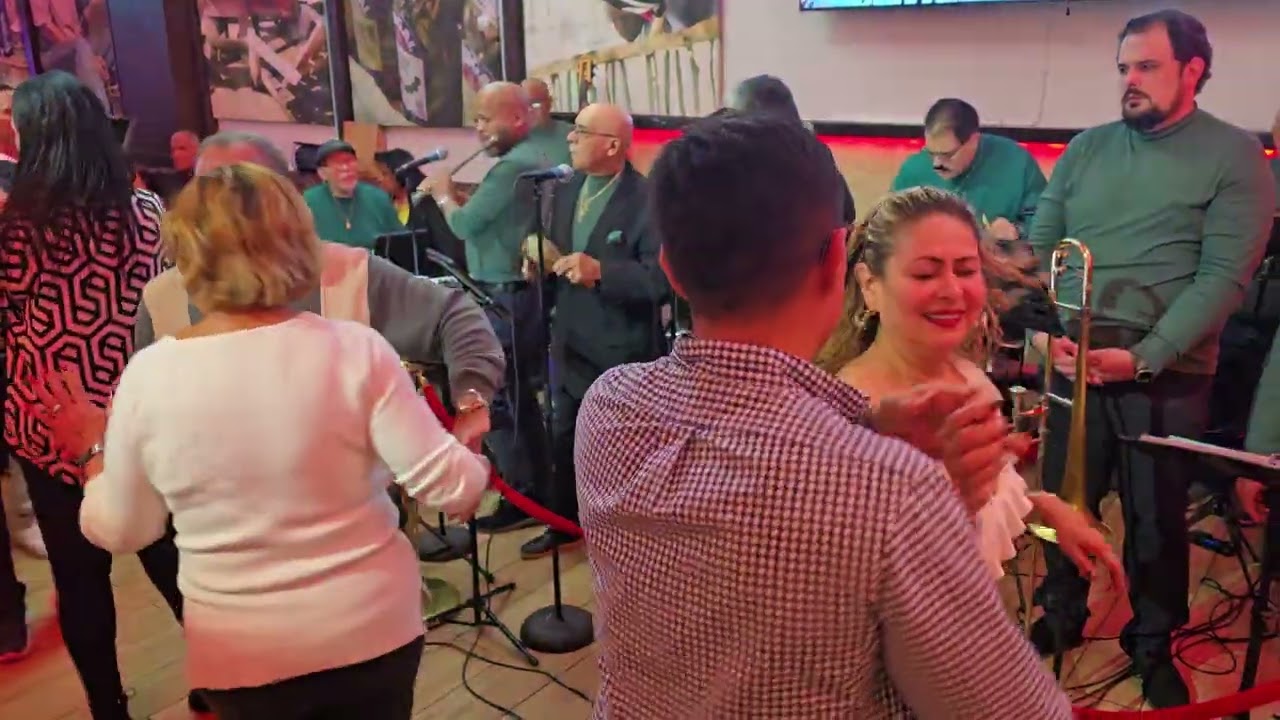 SON DEL MONTE AT MAMAJUANA CAFE