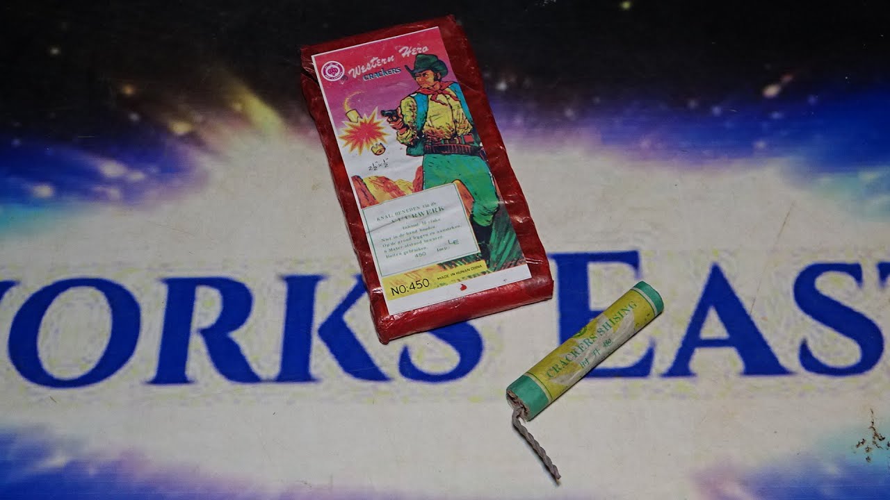 Oud vuurwerk Deel 28 - Groengele Western Hero - Sishing crackers Lesli '90