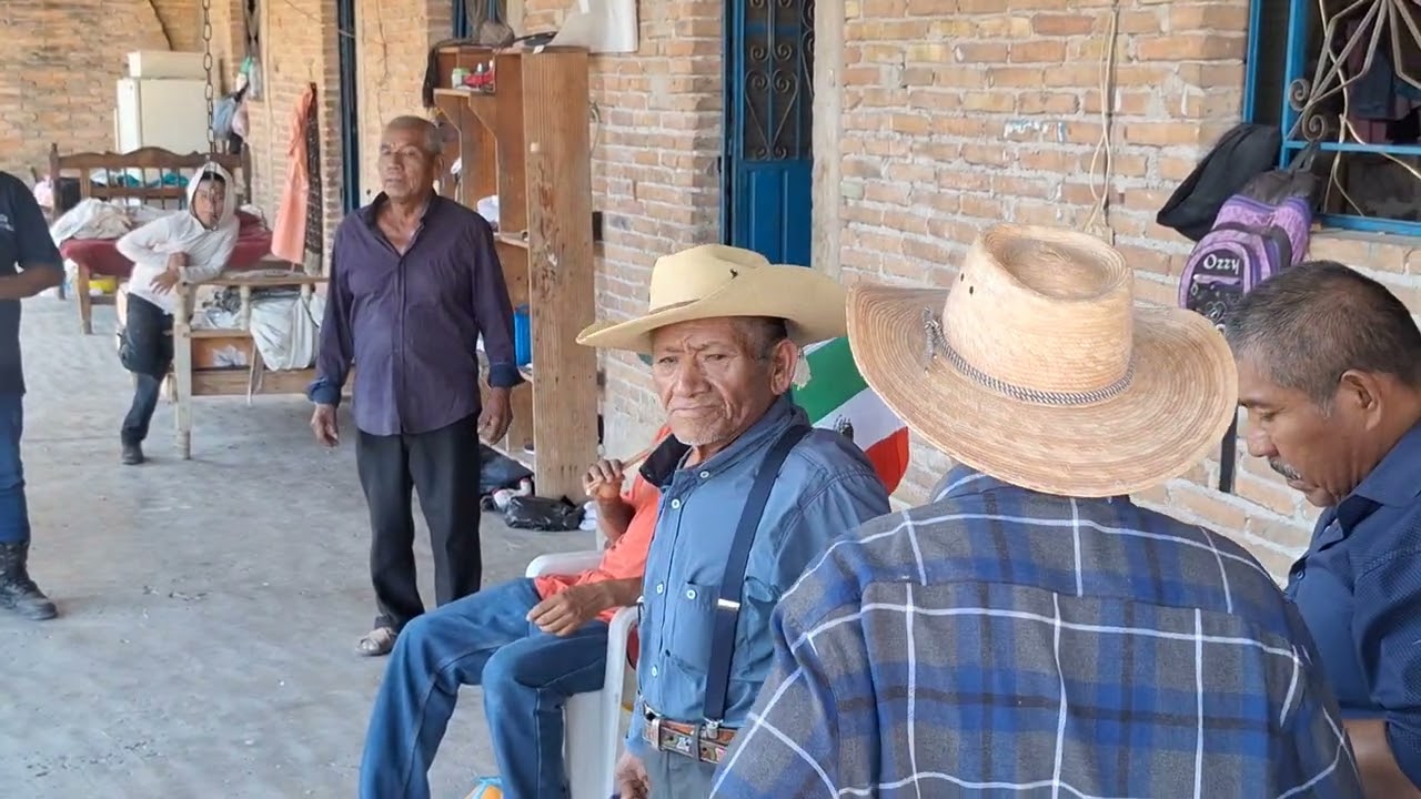 Asi son las tradiciones de mi pueblo conocido como (ahuileros)