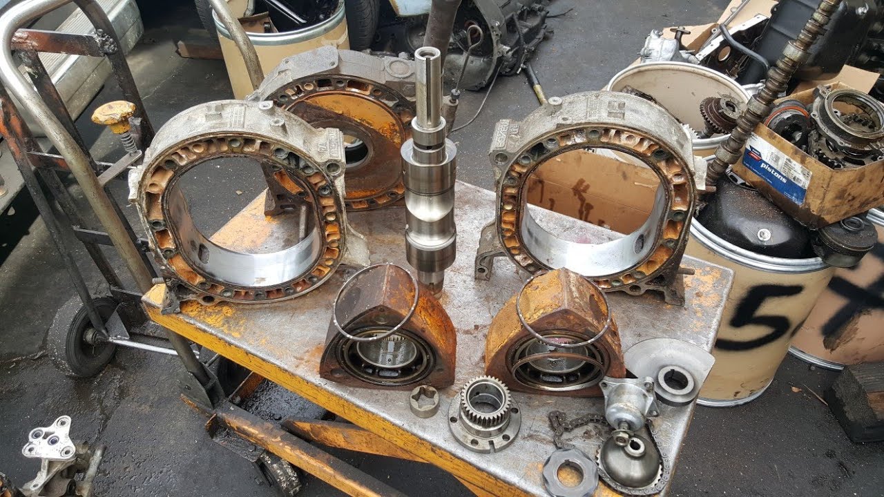 HOW TO REBUILD MAZDA RX8 RX7 12A ROTARY ENGINE:Video #1 12A engine disassemble