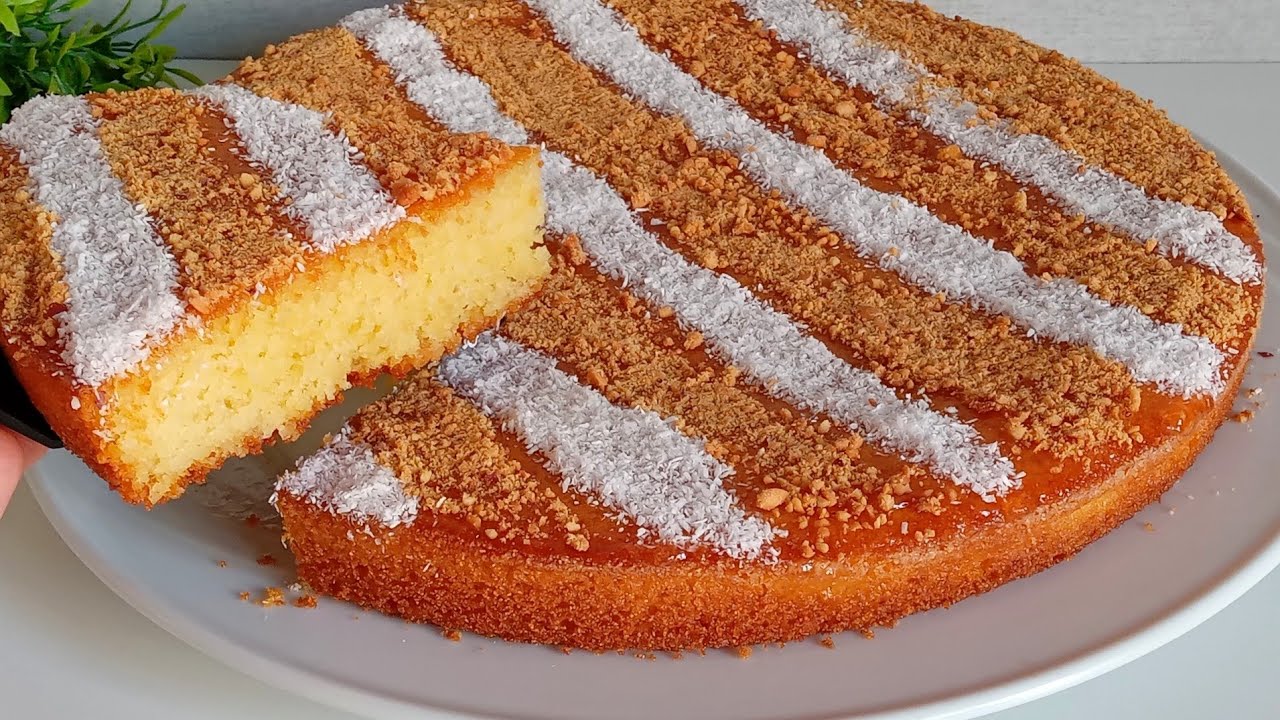 عندك رابعة السميدة و حامضة🍋 حضري ارخص واسرع والذ بسبوسة فالعالم 😋تتوجد فالحين مذاقها كيحمق