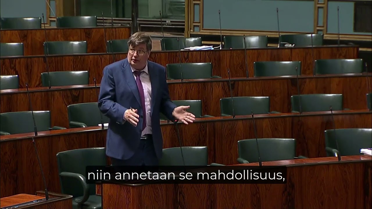 Eduskunnan täysistunto 12.6.2025