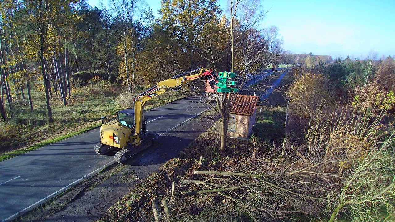 Lohnunternehmen Mark Lindhorst - Woodcracker C250