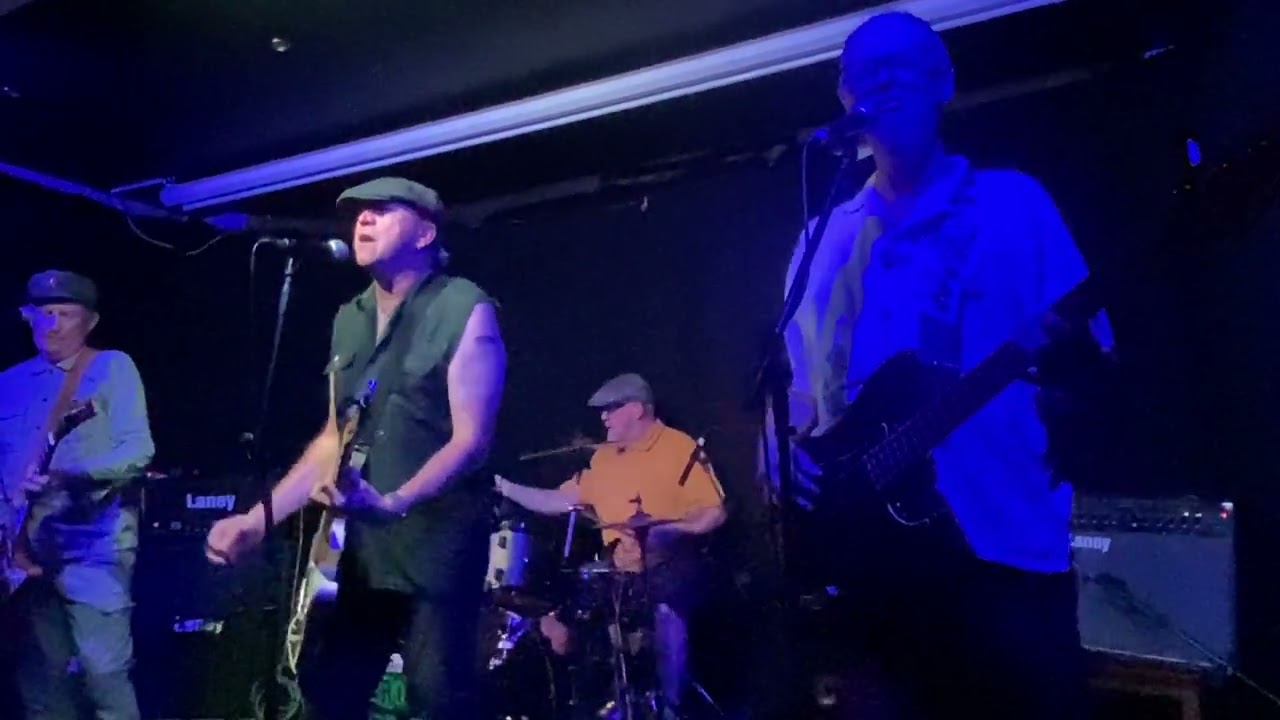 King Effers - Fox & Newt, Leeds. 06-09-2024