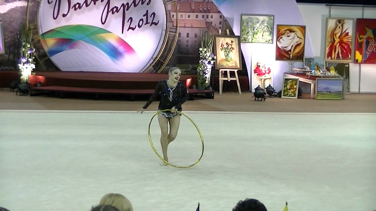 Kanaeva Evgeniya (RUS)  hoop   all-around   