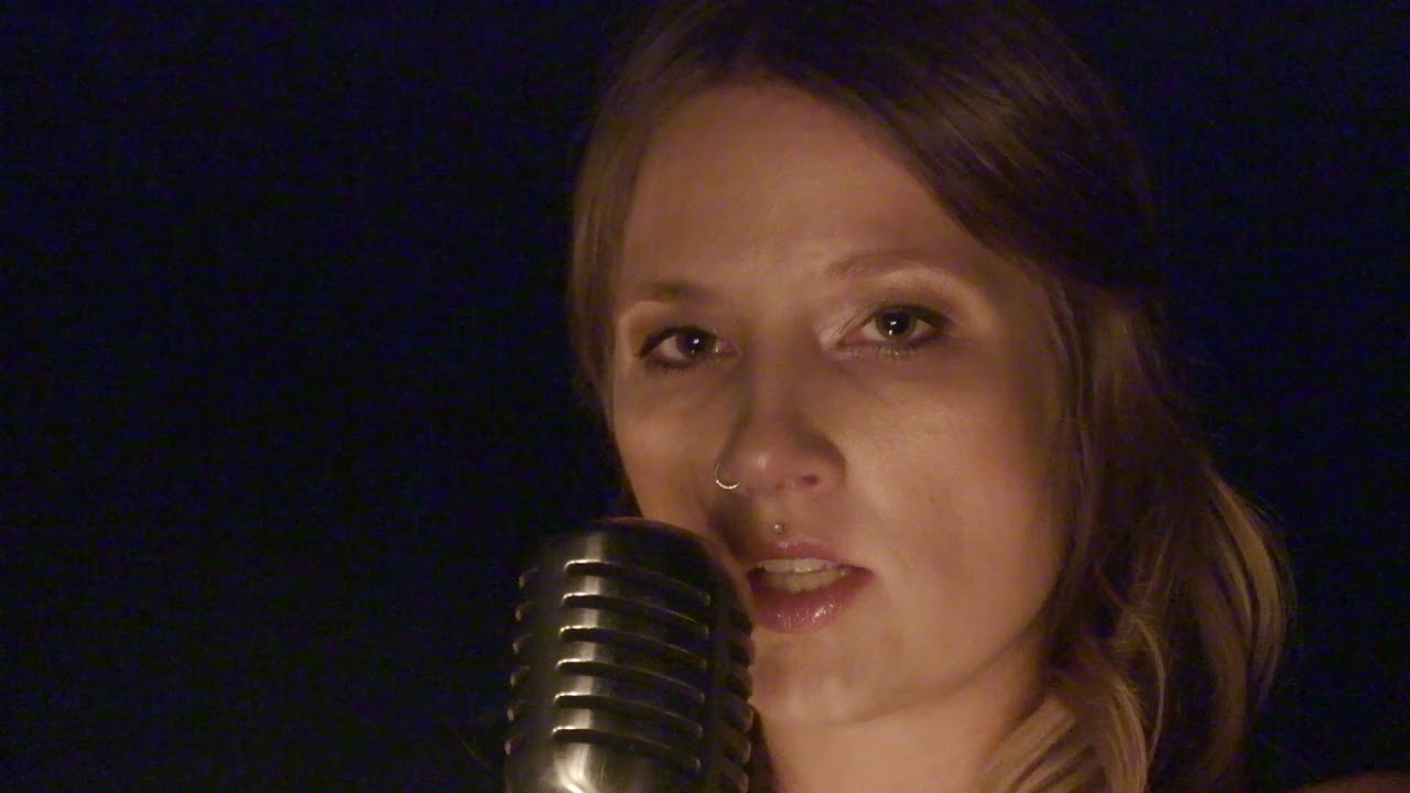 Coldplay - The Scientist (Cover by Nina Siegl)